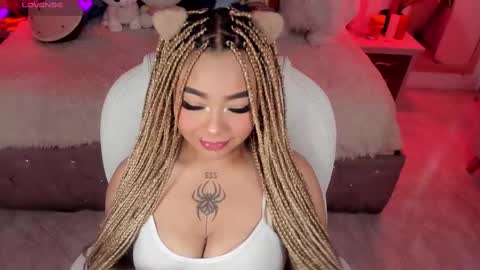 Snapshot of conny_curly chatting on March 9, 2025, 1:26 pm Conny online show from March 9, 2025, 1:26 pm