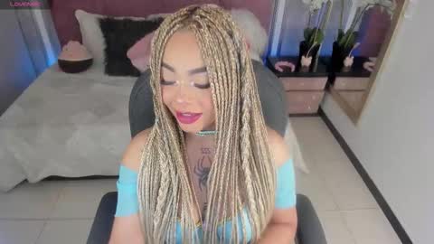 Snapshot of conny_curly chatting on October 28, 2025, 2:31 pm Conny online show from October 28, 2025, 2:31 pm