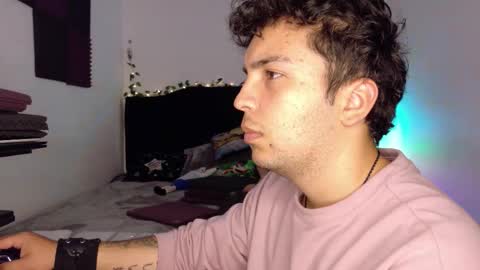 conor_taylor_ online show from November 18, 2025, 4:11 pm