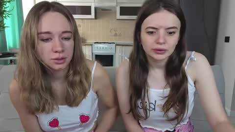 Snapshot of cookies_duo chatting on April 27, 2026, 5:05 am Alice untill 16 th February online show from April 27, 2026, 5:05 am