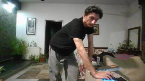 Cool2Buddies online show from April 6, 2026, 6:42 pm