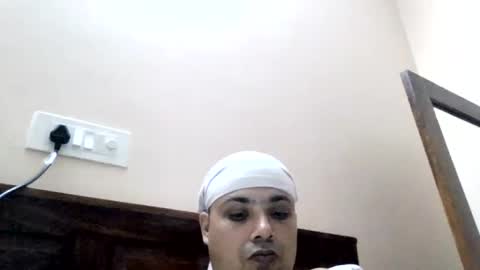 Cool Breeze09 online show from April 20, 2026, 6:31 pm