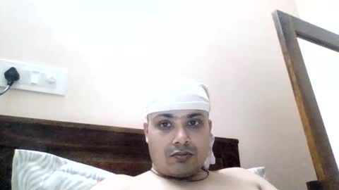 Snapshot of cool_breeze09 chatting on April 28, 2026, 10:09 am Cool Breeze09 online show from April 28, 2026, 10:09 am