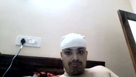 Snapshot of cool_breeze09 chatting on May 12, 2026, 7:05 am Cool Breeze09 online show from May 12, 2026, 7:05 am