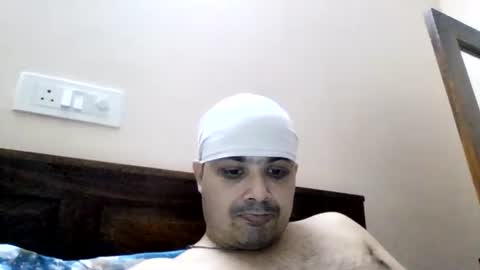 Cool Breeze09 online show from July 24, 2026, 7:50 am