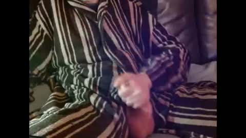 coolbreeze420 online show from December 18, 2025, 8:04 pm