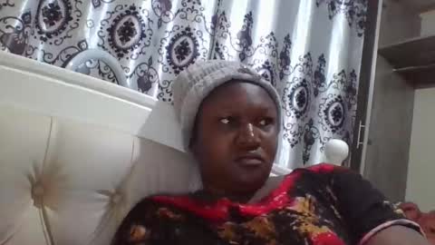 coolgirl001 online show from November 3, 2025, 8:10 pm