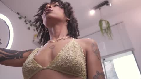 ROSELL 3   online show from September 28, 2025, 8:36 pm