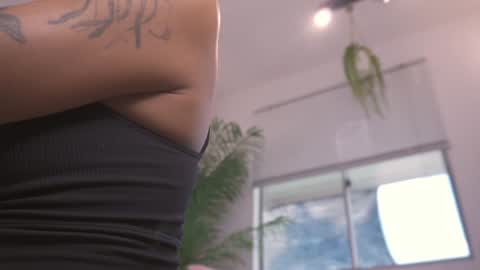 ROSELL 3   online show from October 26, 2025, 4:13 pm