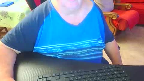 coquin375 online show from October 27, 2025, 6:56 pm