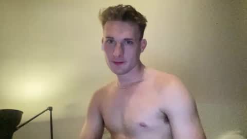 cor01 online show from November 9, 2025, 3:16 am