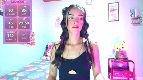 Coral online show from November 15, 2025, 11:32 pm