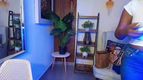 Coral online show from September 17, 2025, 11:12 am