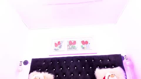 Snapshot of coralinejoness chatting on September 12, 2025, 1:55 pm Juana Michelle 3 online show from September 12, 2025, 1:55 pm