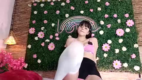 Snapshot of coralinexxx07 chatting on September 13, 2025, 12:21 am Coraline uwu Bienvenidos al dulce mundo de Coraline Hola amores soy Coraline Una chica tierna juguetona online show from September 13, 2025, 12:21 am