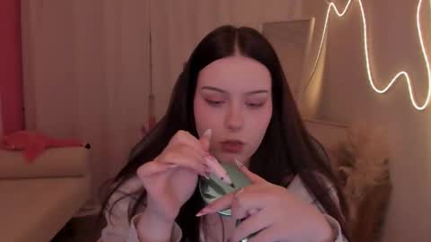 little girl who is always right or just Cora online show from February 5, 2026, 5:45 am