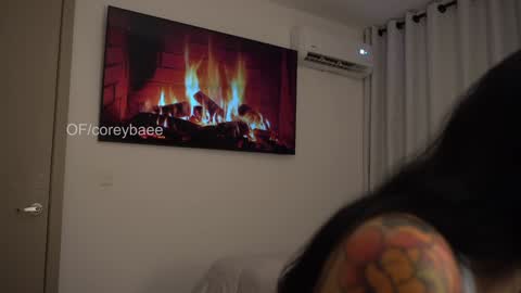 Snapshot of coreybae chatting on January 9, 2025, 2:33 am coreybae online show from January 9, 2025, 2:33 am