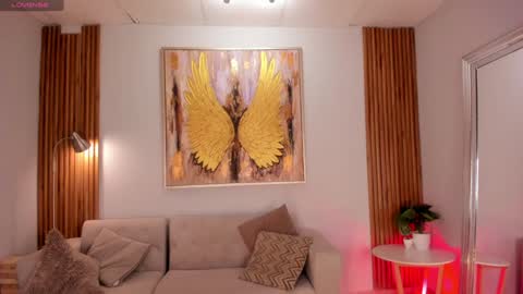 Cori online show from January 17, 2025, 12:42 pm