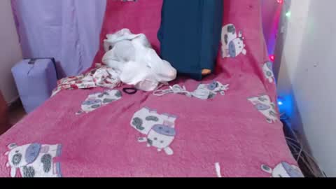 corinnahothotxxx online show from February 8, 2025, 12:50 pm