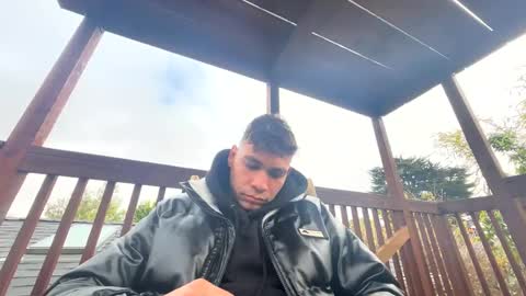 coronelking online show from January 3, 2025, 10:19 pm