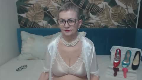 corssika online show from March 31, 2026, 7:47 pm