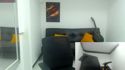 cory_hott_ online show from November 12, 2025, 8:08 pm