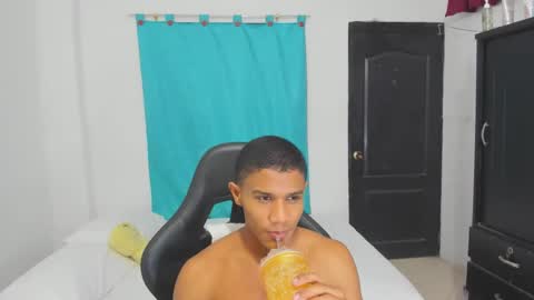 Ethan  online show from September 30, 2025, 11:54 pm