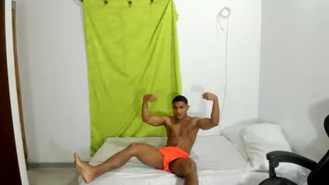 Snapshot of corzoethan chatting on April 24, 2026, 5:37 pm Ethan online show from April 24, 2026, 5:37 pm