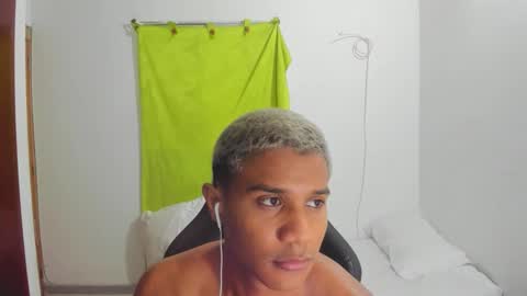 Snapshot of corzoethan chatting on June 2, 2026, 5:26 pm Ethan online show from June 2, 2026, 5:26 pm