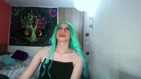 cosmic_crystal online show from February 16, 2025, 11:26 pm