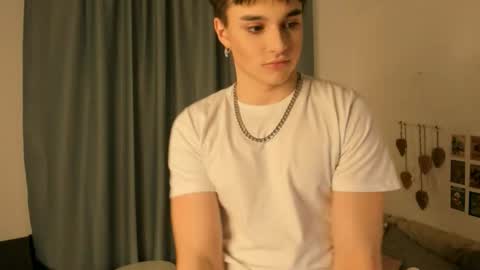 Henry online show from February 27, 2026, 8:42 pm