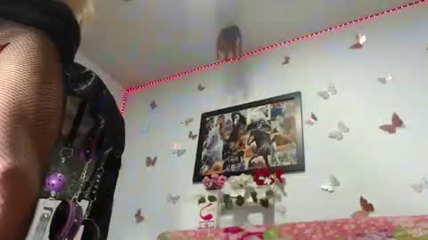 Snapshot of costahotxxx chatting on February 17, 2026, 9:06 am sofiabigcock69 online show from February 17, 2026, 9:06 am