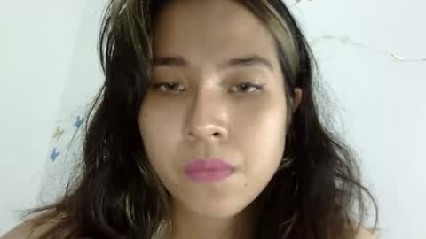 Snapshot of cottoncandygirl9898 chatting on December 27, 2024, 8:24 am Liz Gwyneth Charlota online show from December 27, 2024, 8:24 am