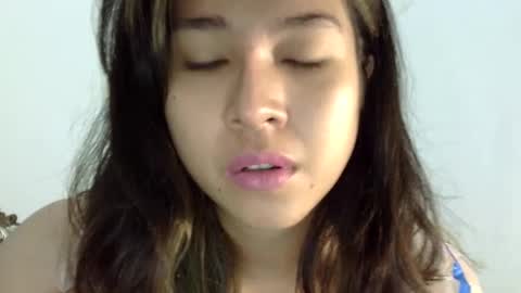 Snapshot of cottoncandygirl9898 chatting on December 29, 2024, 10:45 am Liz Gwyneth Charlota online show from December 29, 2024, 10:45 am