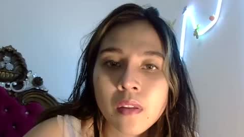 Snapshot of cottoncandygirl9898 chatting on February 12, 2025, 6:51 am Liz Gwyneth Charlota online show from February 12, 2025, 6:51 am