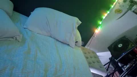 Corey online show from December 1, 2025, 7:19 pm