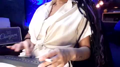 Emma steffano fraggacci online show from September 19, 2025, 7:36 pm