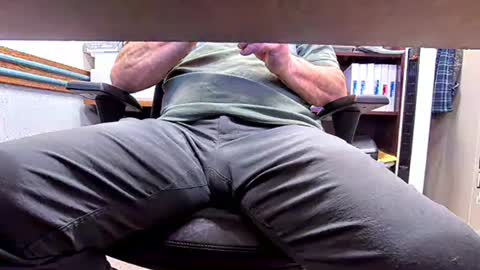 Snapshot of countryboy_10 chatting on October 8, 2025, 11:41 am CountryBoy 10 online show from October 8, 2025, 11:41 am