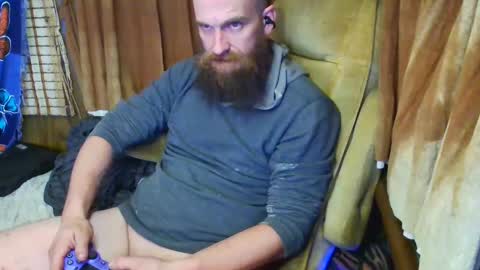 Alaskawildcouple online show from October 6, 2025, 2:25 pm