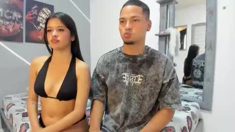 Andri online show from April 18, 2026, 9:37 pm