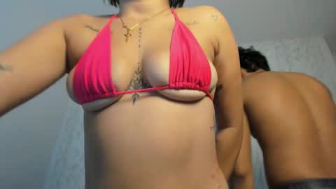 Snapshot of couple_hardroom chatting on February 12, 2026, 1:00 am couple_hardroom online show from February 12, 2026, 1:00 am