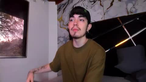 Snapshot of couple_in_heat_ chatting on March 4, 2026, 8:04 pm couple_in_heat_ online show from March 4, 2026, 8:04 pm