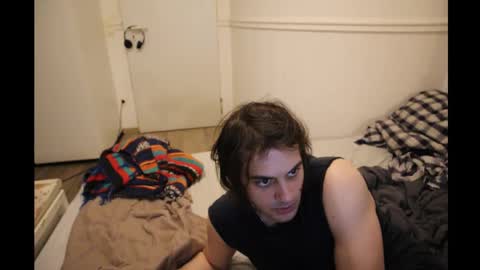 Snapshot of coupleforyou23 chatting on February 9, 2025, 6:33 am coupleforyou23 online show from February 9, 2025, 6:33 am