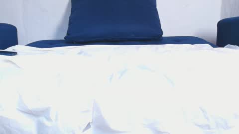 Couplelove online show from November 9, 2025, 3:54 pm