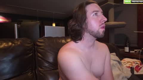 CoupleOfAces online show from October 7, 2025, 2:31 am