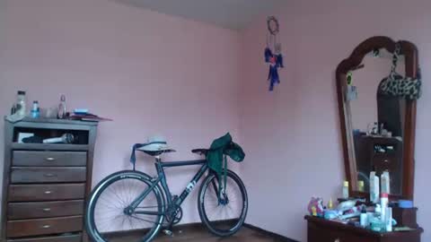 COUPLE PERV online show from January 23, 2025, 5:52 pm