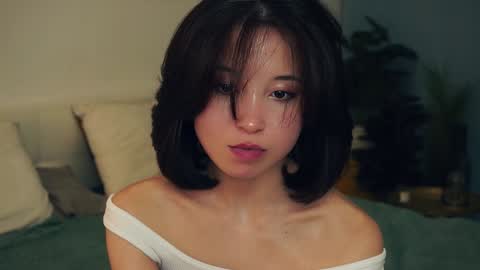 Yui online show from January 31, 2025, 4:59 pm