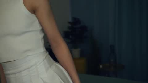 Yui online show from February 18, 2025, 10:27 am