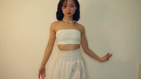 Yui online show from February 21, 2025, 2:38 pm