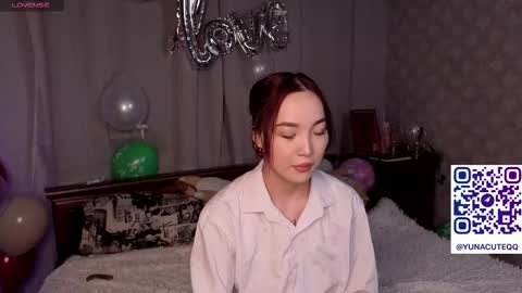 Yuna online show from February 15, 2026, 8:38 pm